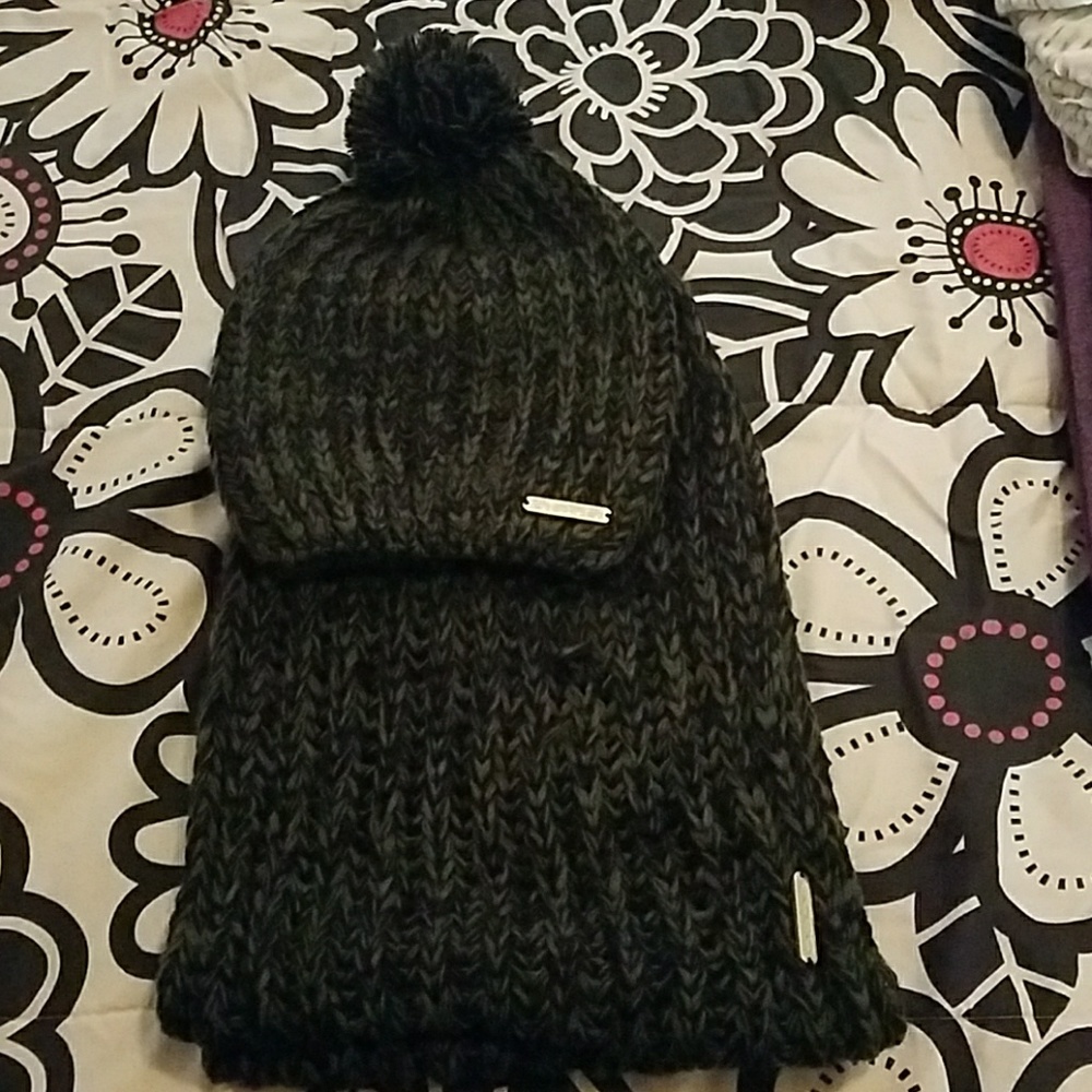 Bebe scarf and hat bundle